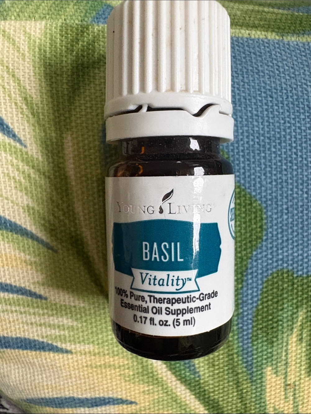 Young Living Basil Vitality Essential Oil - Teal Label, White Cap